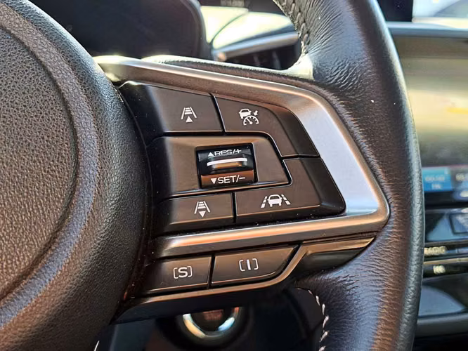 SUBARU FORESTER 2022