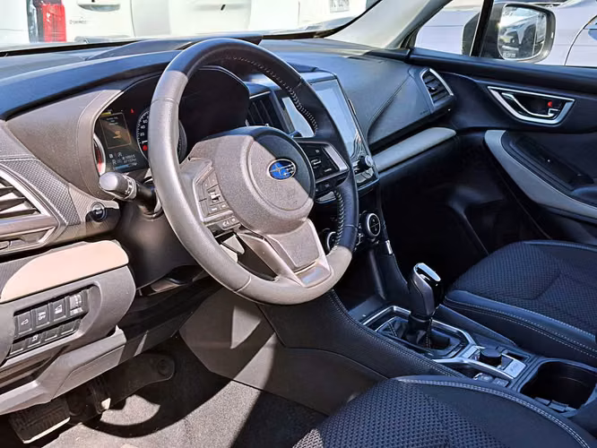 SUBARU FORESTER 2024