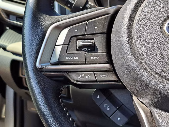 SUBARU FORESTER 2024