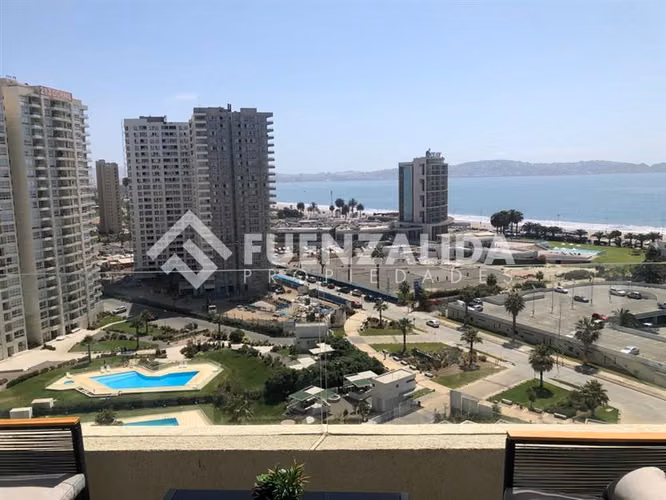 Departamento en arriendo de 3 dorm.2 baños piscina La Serena