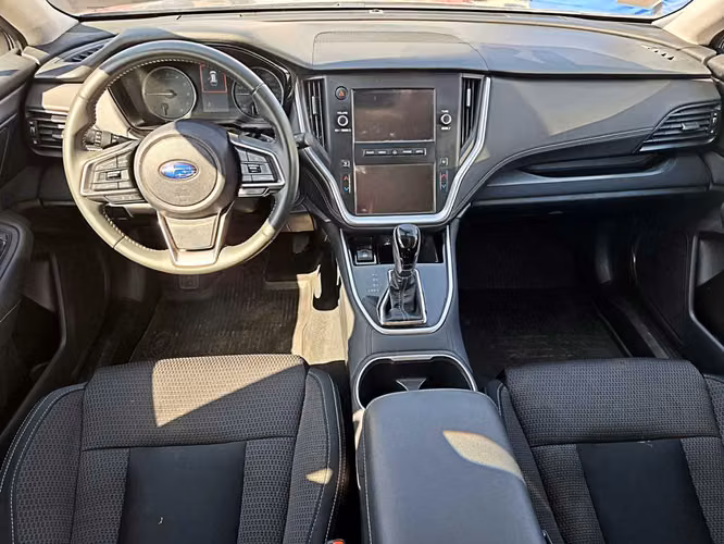 SUBARU OUTBACK 2024