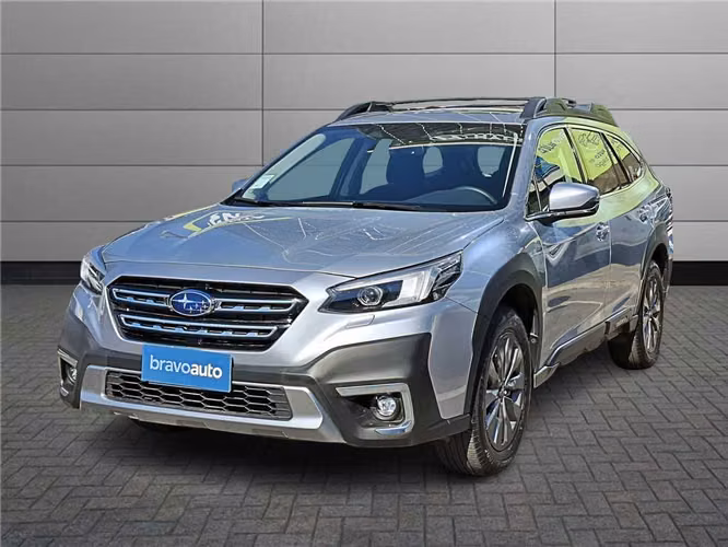 SUBARU OUTBACK 2025