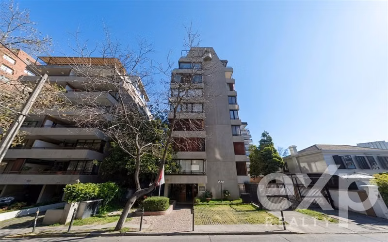 Departamento en venta de 4D y 3B, 148 mts2. En Vitacura