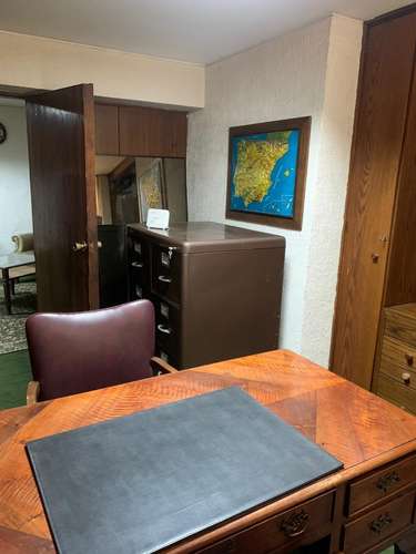 Amplia Oficina en Venta con Recepción y Cocina Amoblada - Imagen 11