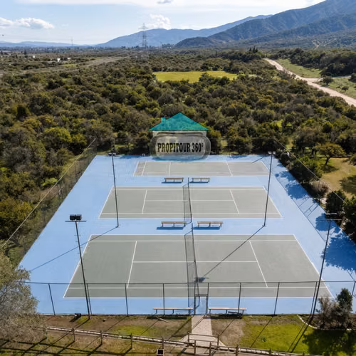 TERRENO EXCLUSIVO EN CONDOMINIO ALTOS DE OLMUÉ