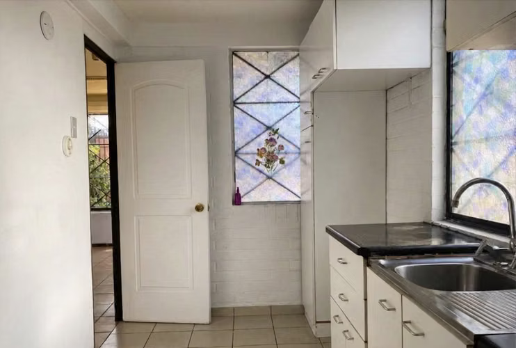 Amplia Casa de 2 Pisos, patio 3D + 2B  580 - La Manana, Peñaflor