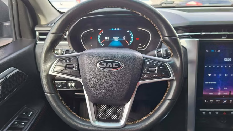 JAC T8 Pro Luxury 4X2 2.0 Diesel MT 4P (2023)
