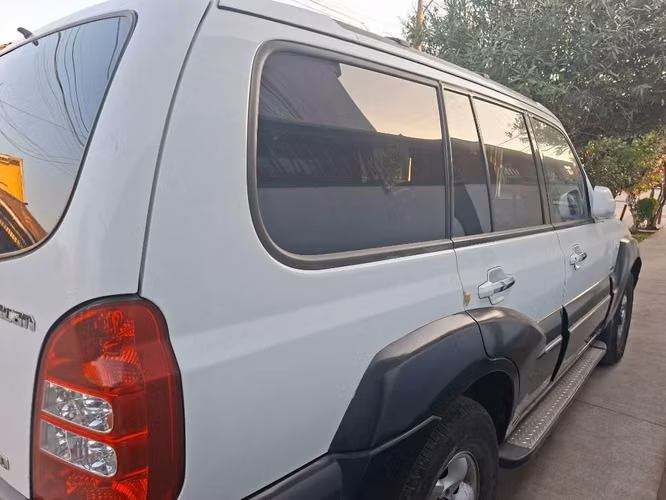 Vendo hyundai terracan año 2006 4x4