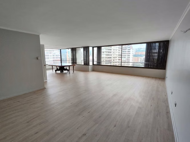 REMODELADO-280 m² Impecable | 2 Dorm. en Suite (179860) - Imagen 3
