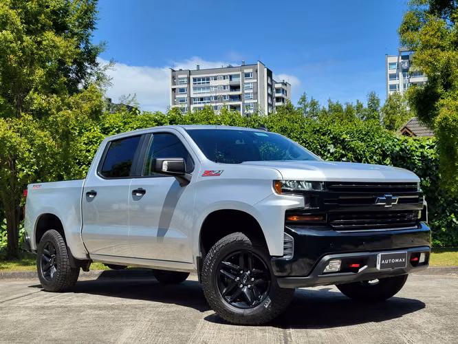 Chevrolet Silverado LT Trail Boss Z71 5.3 Aut Ac 4WD 2019