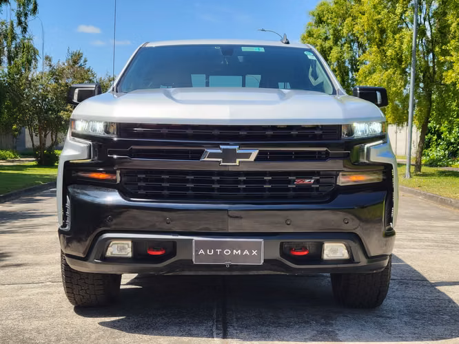 Chevrolet Silverado LT Trail Boss Z71 5.3 Aut Ac 4WD 2019