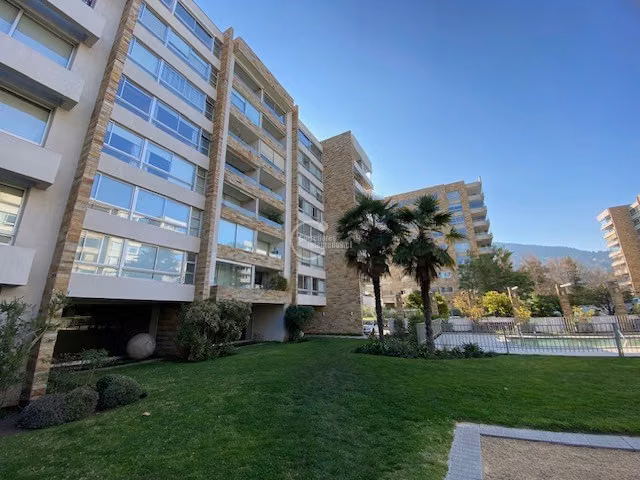 Departamento en venta de 3 dorm. en Vitacura - Imagen 2