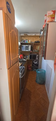SE VENDE AMPLIO TERRENO CON 3 CASAS, CHIGUAYANTE.