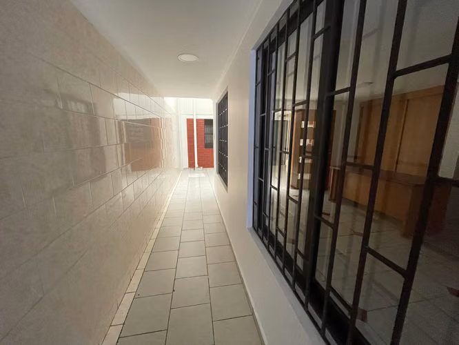 Se Arrienda inmueble con oficinas para empresas