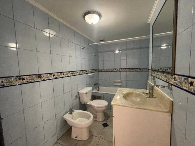 Se Arrienda inmueble con oficinas para empresas