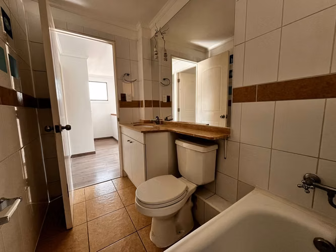 Condominio - Av Las Flores - B