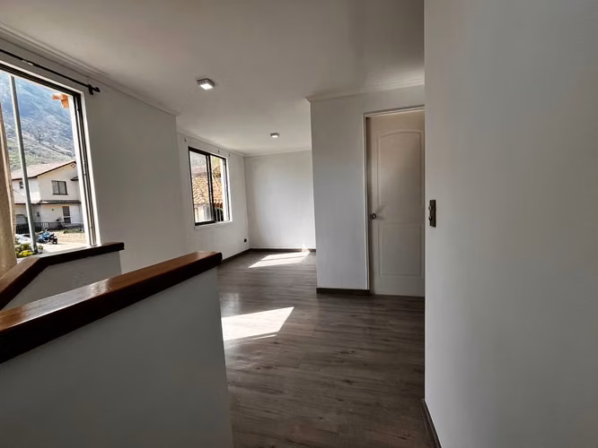 Condominio - Av Las Flores - B