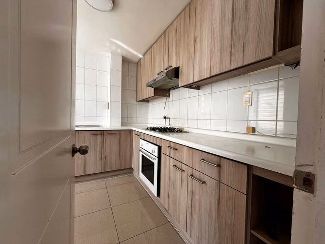 Condominio - Av Las Flores - B