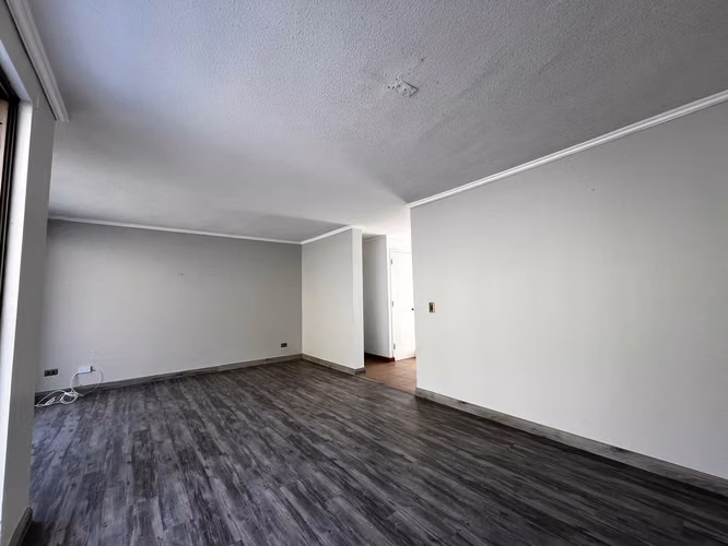Condominio - Av Las Flores - B
