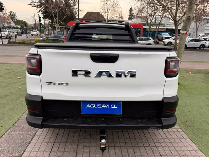 Ram 700 SLT CS 1.4 (2022)