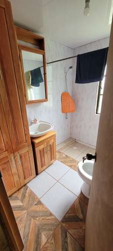PARCELA 1 ha CON 2 CASAS 200 m2, QUINCHO, SAUNA Y TINAJA – El Liuco, Gorbea