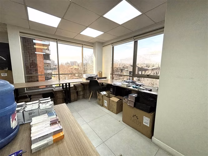 Oficina en arriendo en Las Condes