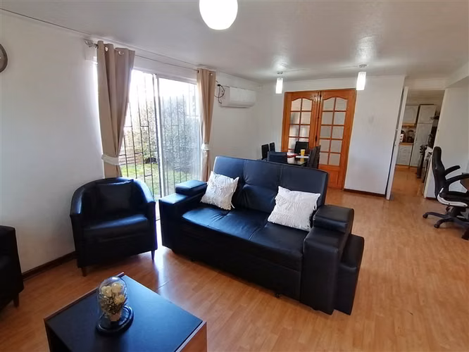 Se Vende Hermosa Casa 3 Dorm. Excelente Sector en Huechuraba