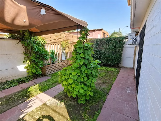 Se Vende Hermosa Casa 3 Dorm. Excelente Sector en Huechuraba