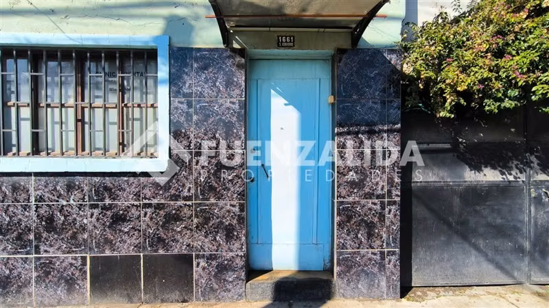 Casa en venta de 2 dorm. en Quinta Normal