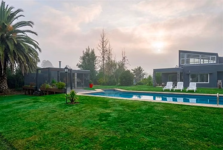 PARCELA CON CASA DE ALTO ESTÁNDAR EN PARRAL 1,5 HA - Imagen 20