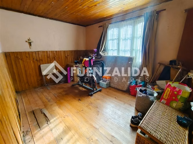 Casa en venta de 5 dorm. en Talagante