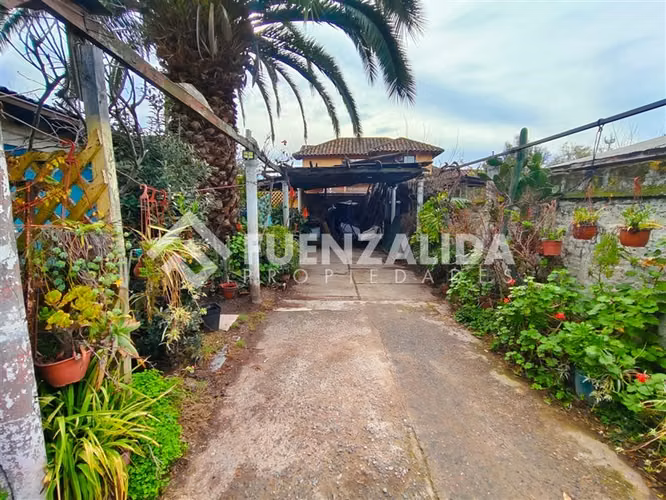 Casa en venta de 5 dorm. en Talagante