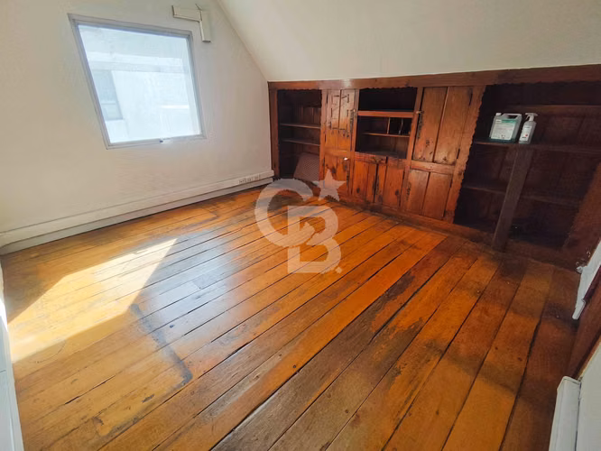 Casa Oficina para Clinica Veterinaria o Salud,
