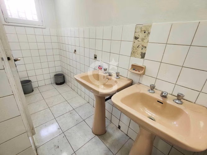 Casa Oficina para Clinica Veterinaria o Salud,