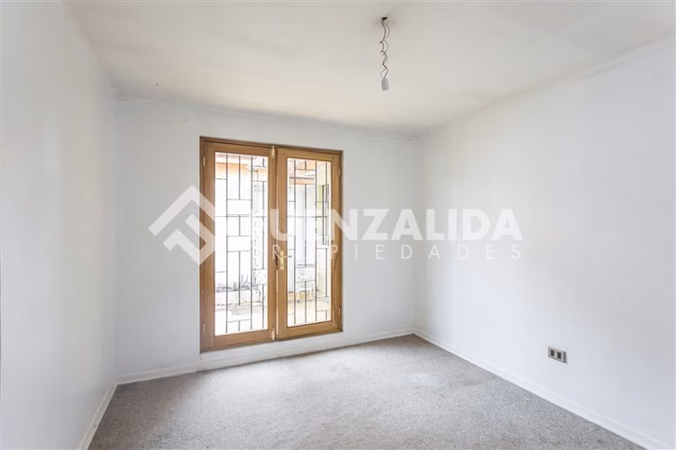 Acogedora casa en calle tranquila Las Condes - Imagen 7