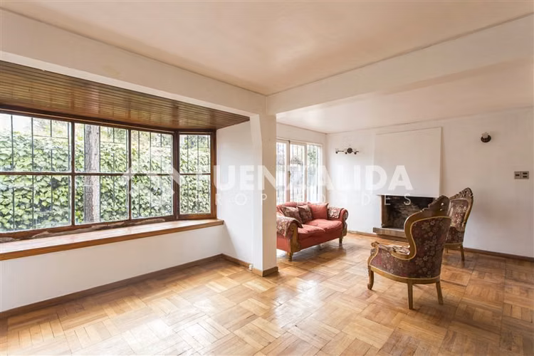 Acogedora casa en calle tranquila Las Condes - Imagen 2