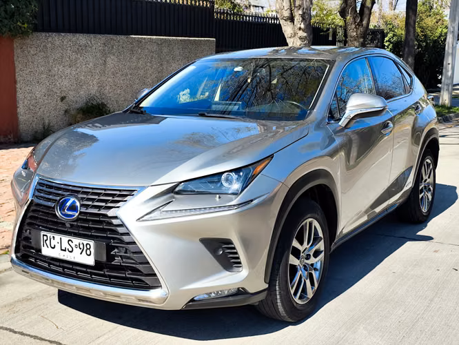 LEXUS NX300 H
