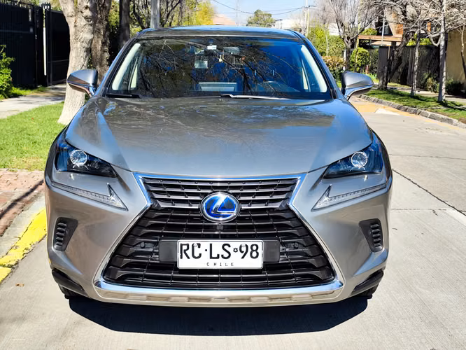 LEXUS NX300 H