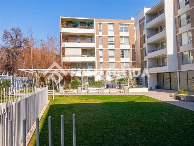 Departamento 3D/2B con gran patio privado