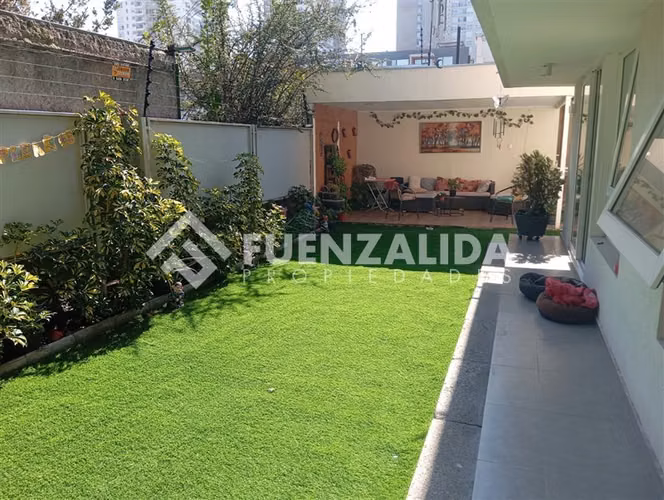 Departamento 3D/2B con gran patio privado - Imagen 7