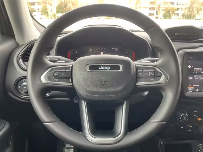JEEP RENEGADE LONGITUDE 1.3 AUT. FULL 2024