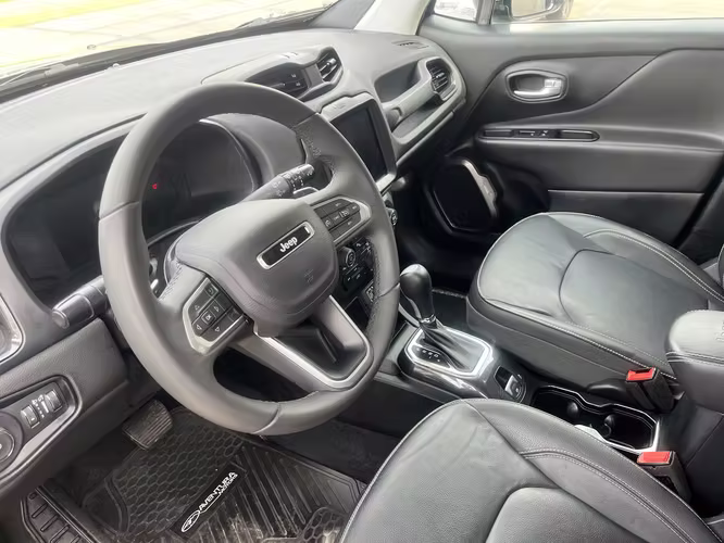 JEEP RENEGADE LONGITUDE 1.3 AUT. FULL 2024