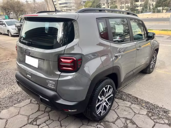 JEEP RENEGADE LONGITUDE 1.3 AUT. FULL 2024