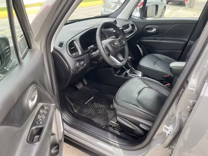 JEEP RENEGADE LONGITUDE 1.3 AUT. FULL 2024