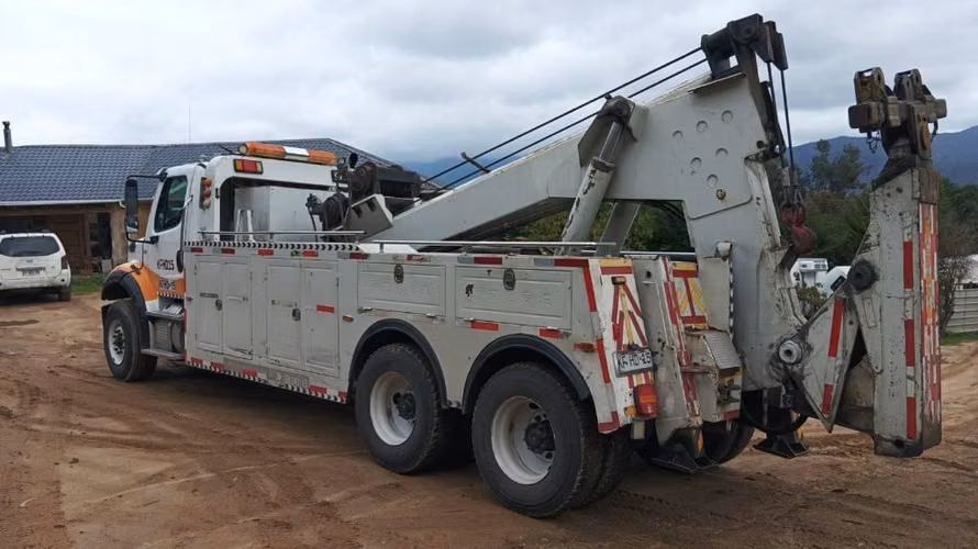 Freightliner M2 112