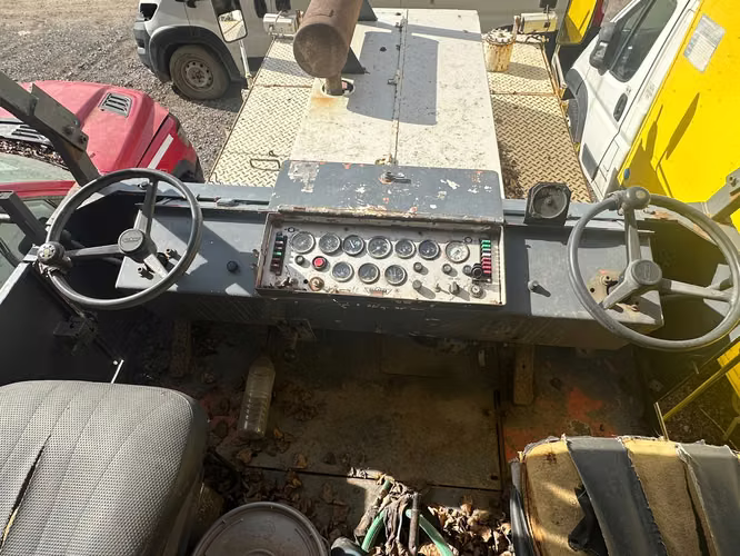 RODILLO NEUMATICO MARCA HAMM MODELO GRW15 AÑO 1998