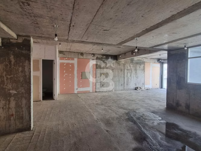 Local Comercial de 96,4 m2 en Departamental
