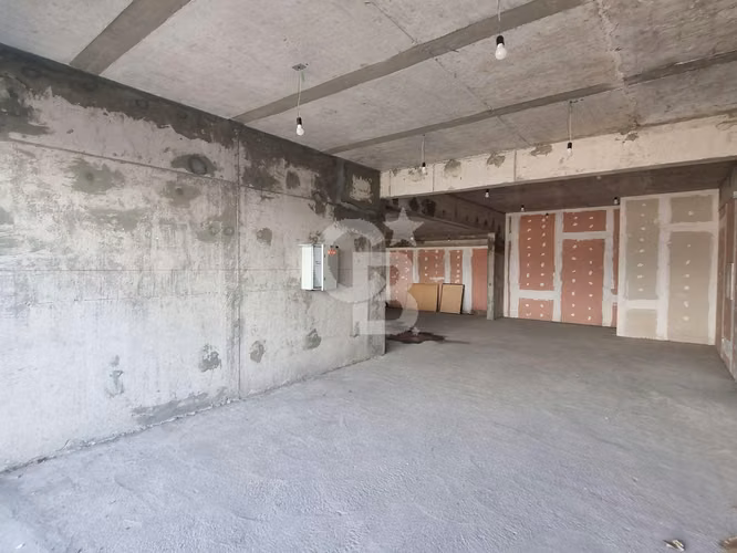 Local Comercial de 96,4 m2 en Departamental