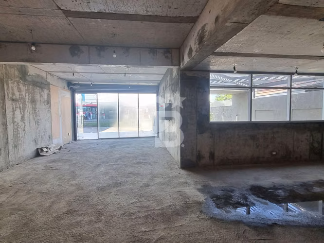 Local Comercial de 96,4 m2 en Departamental