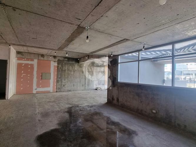 Local Comercial de 96,4 m2 en Departamental